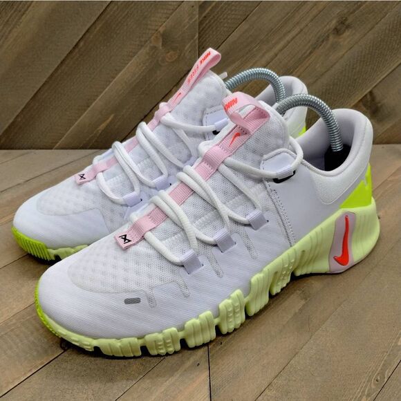 Nike Shoes - Nike Free Metcon 5 Gym Cross Training Shoes Womens Size 9 White Volt Crimson